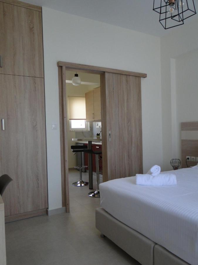 Poros Town Chrysanthe'S Apartments No2 מראה חיצוני תמונה