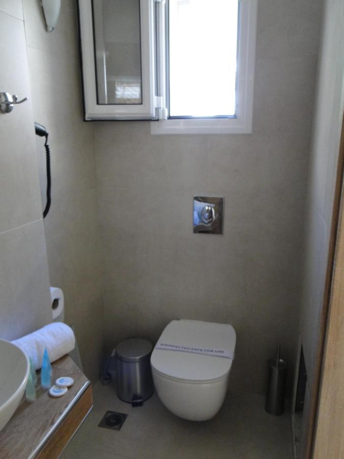 Poros Town Chrysanthe'S Apartments No2 מראה חיצוני תמונה